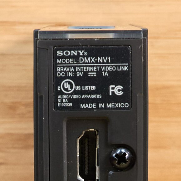 Sony DMX-NV1 Bravia Internet Video Link Smart TV Adapter - Picture 7 of 8